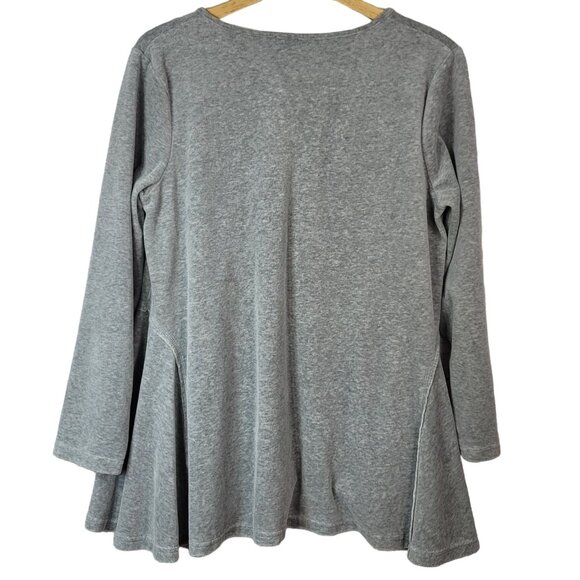 Suzanne Betro Womens Pullover Top Gray Large V Neck Soft Flare Hem Long Sleeve - Picture 4 of 6